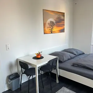 Apollo Apartment